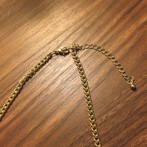 FREE earrings with purchase!! - Picture 3 of 4